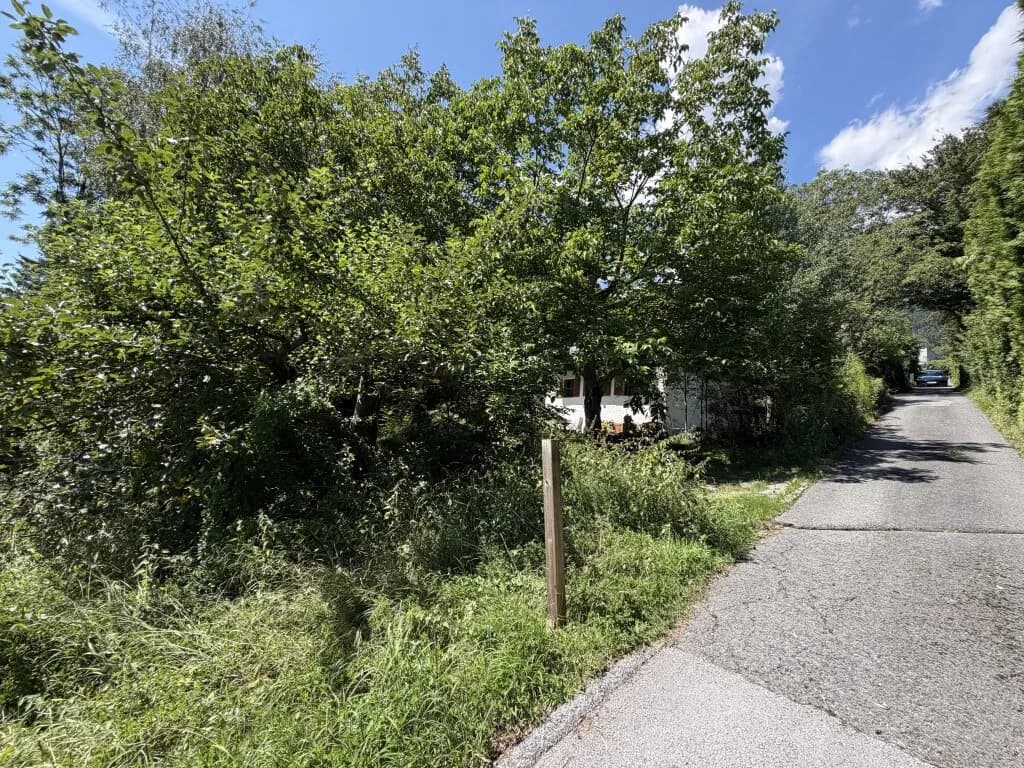 Grundstück kaufen in Innsbruck – 917 m², € 1.790.000 – Bild 2 von 3