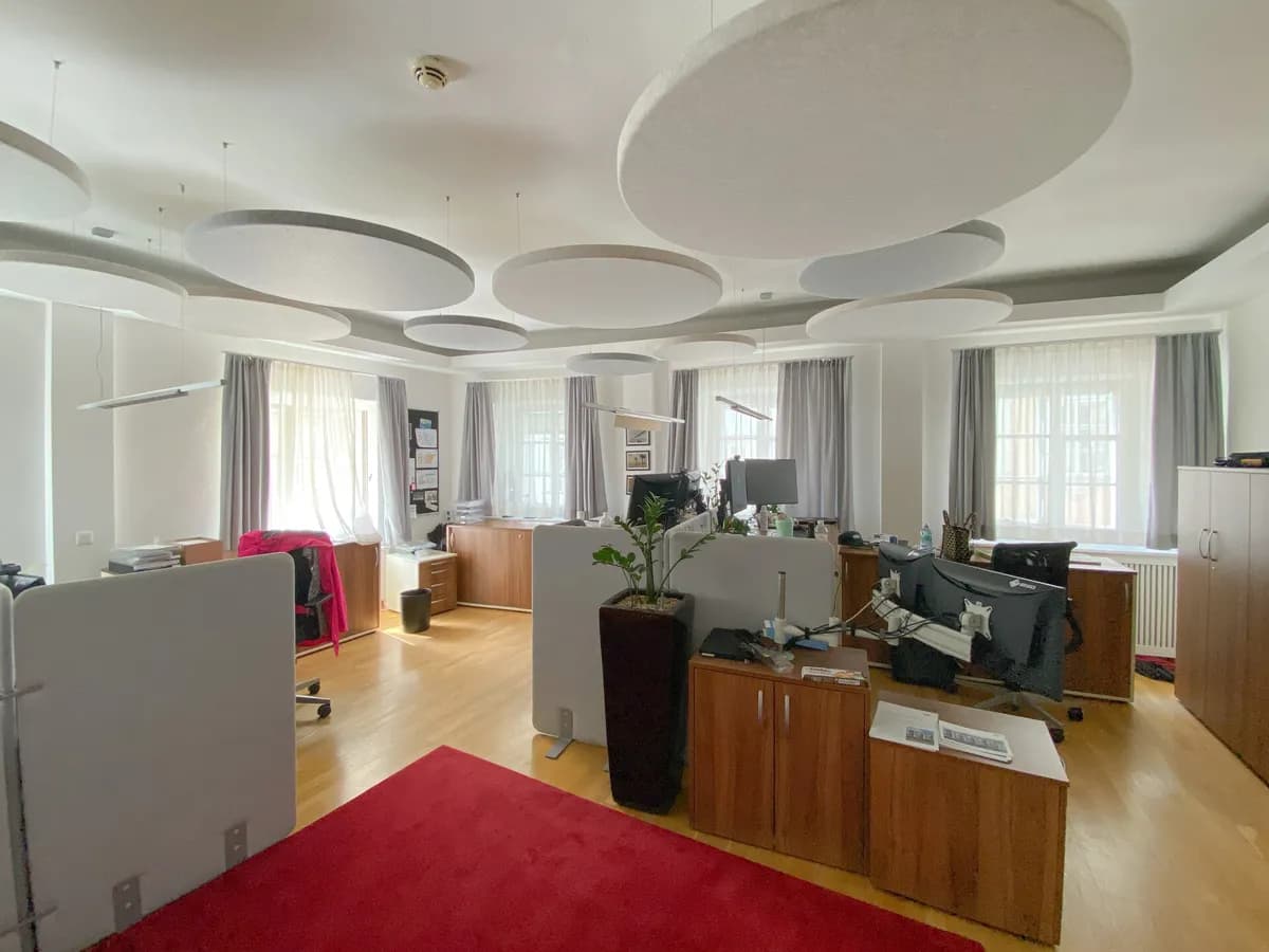 8-Zimmer-Gewerbeimmobilie mieten in Salzburg Stadt – 258 m², € 4.966 – Bild 3 von 13
