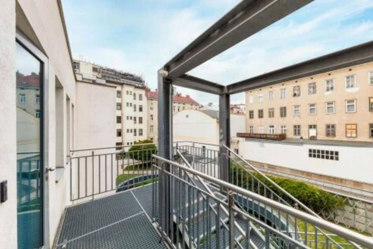 Gewerbeimmobilie mieten in Wien – 270 m², € 17 – Bild 11 von 20