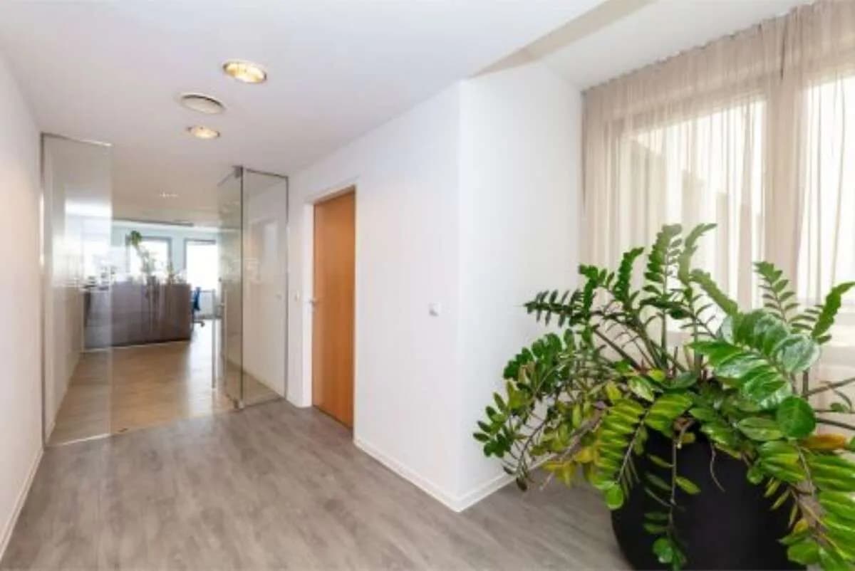 Gewerbeimmobilie mieten in Wien – 270 m², € 17 – Bild 18 von 20