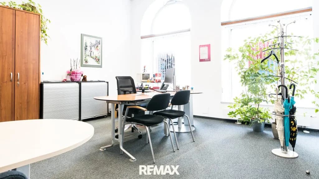 5-Zimmer-Gewerbeimmobilie mieten in Linz – 226 m², € 3.332 – Bild 4 von 11