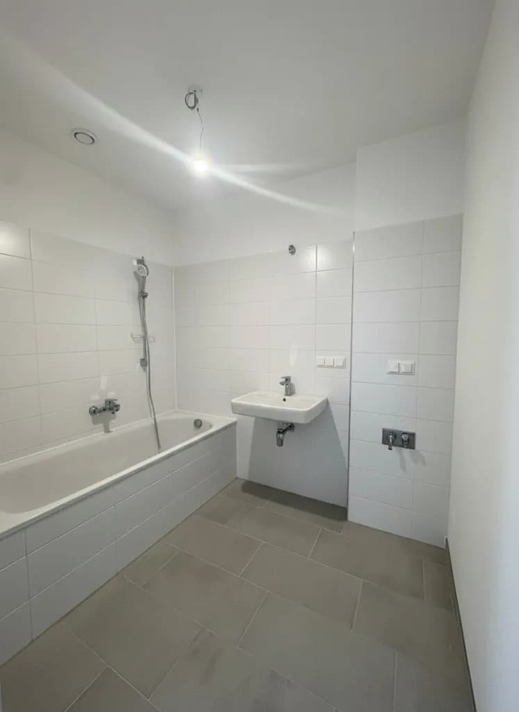 3-Zimmer-Wohnung mieten in Wiener Neustadt – 78,76 m², € 1.036 – Bild 12 von 36