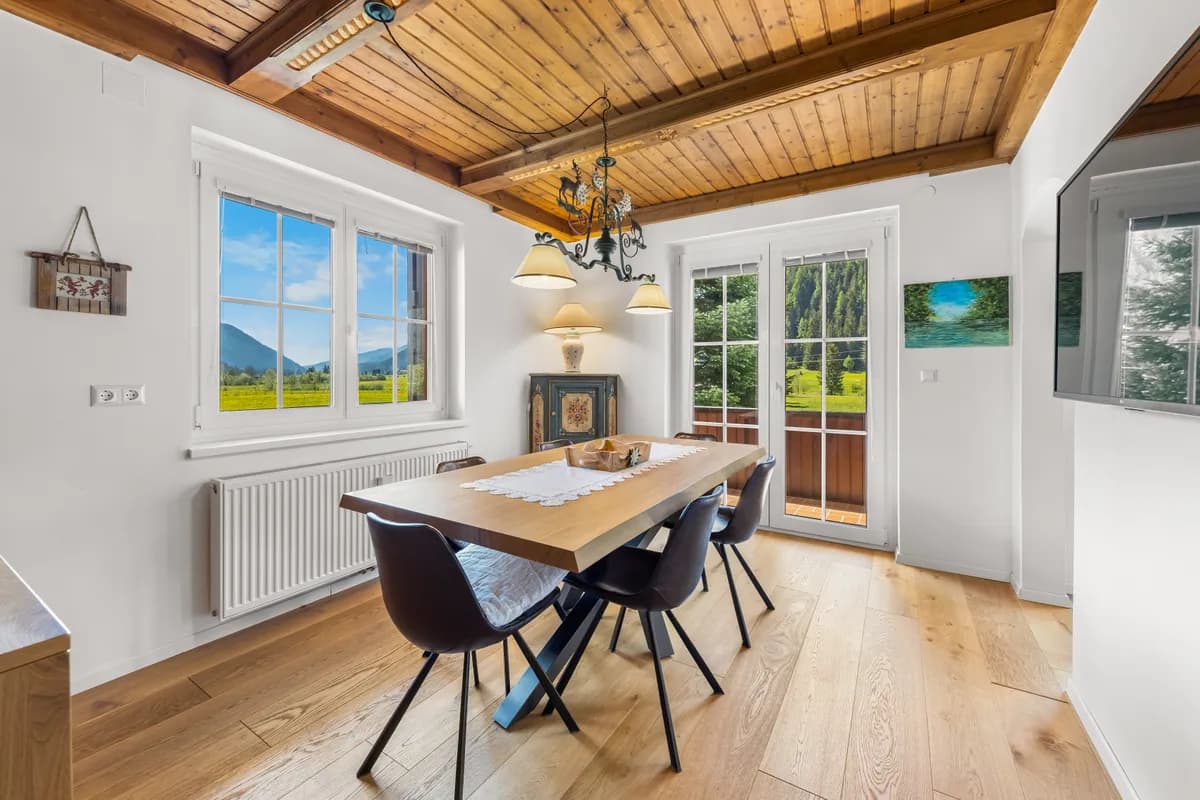 8-Zimmer-Gewerbeimmobilie kaufen in Feldkirchen – 184 m², € 619.000 – Bild 4 von 9