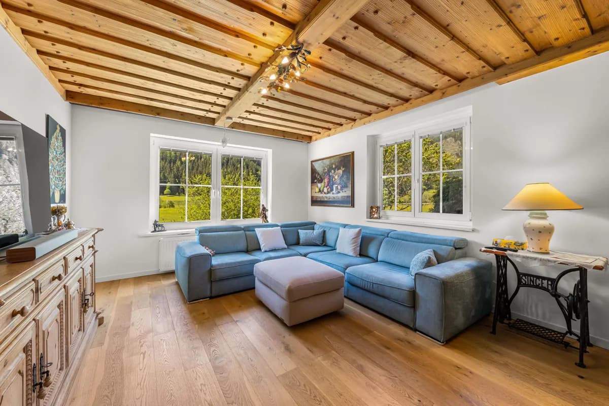 8-Zimmer-Gewerbeimmobilie kaufen in Feldkirchen – 184 m², € 619.000 – Bild 6 von 9