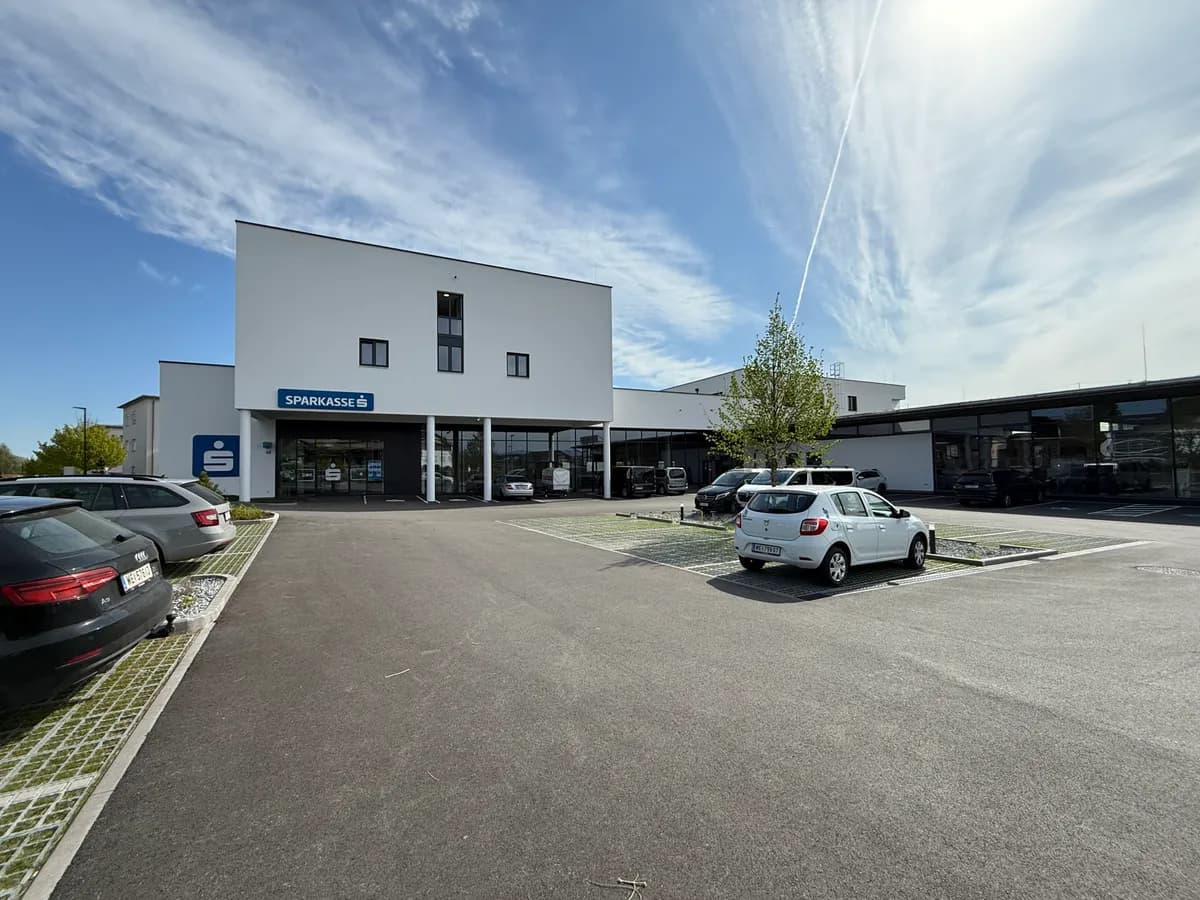 Gewerbeimmobilie mieten in Wels-Land – 226 m², € 16