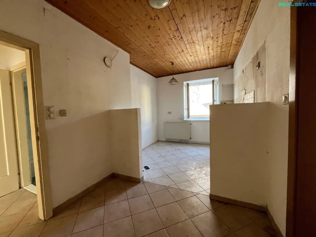 3-Zimmer-Gewerbeimmobilie kaufen in Wiener Neustadt Land – 96,34 m², € 69.000 – Bild 5 von 10