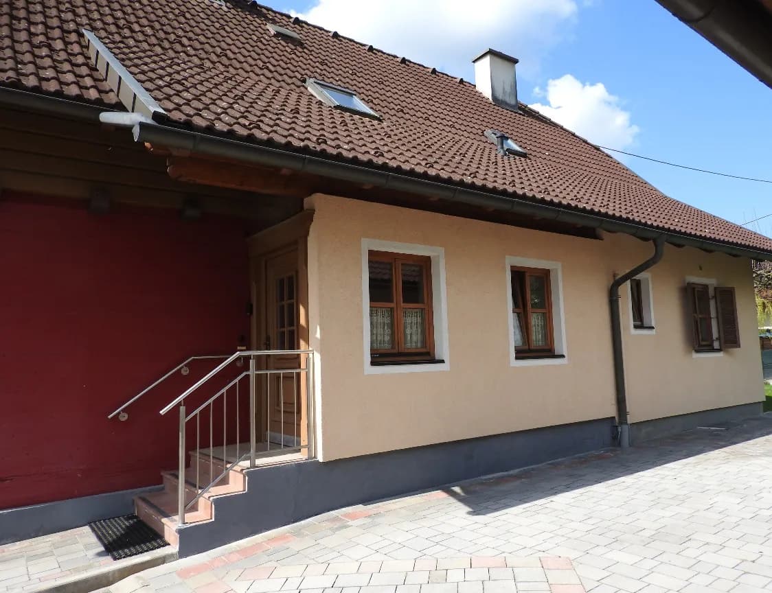 Haus kaufen in Wolfsberg – 170 m², € 285.000