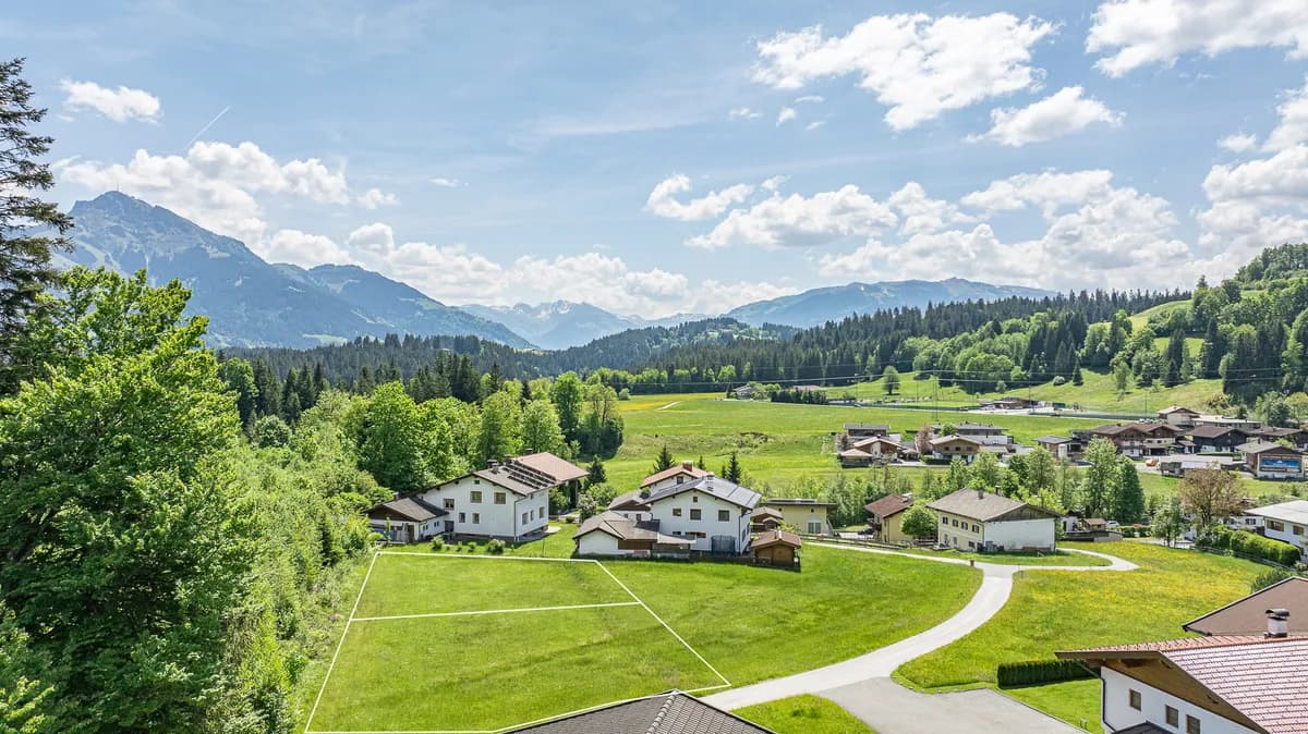 Grundstück kaufen in Kitzbühel – 1 560 m², € 3.900.000 – Bild 10 von 17