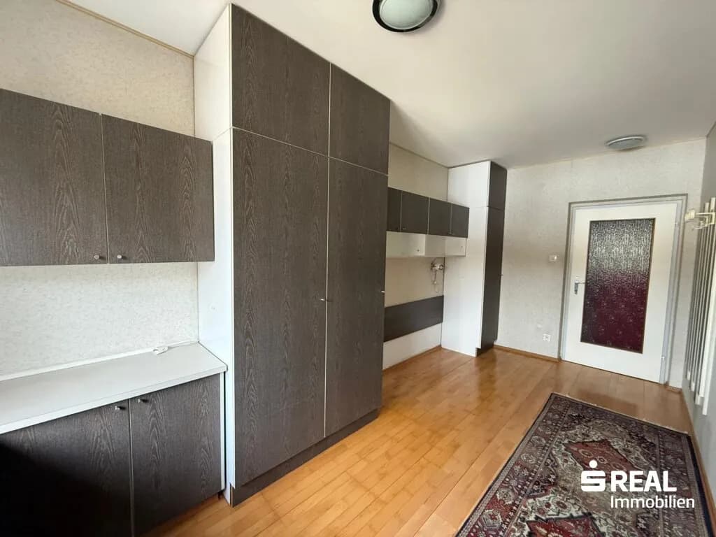 3-Zimmer-Wohnung kaufen in Linz – 78 m², € 215.000 – Bild 9 von 14