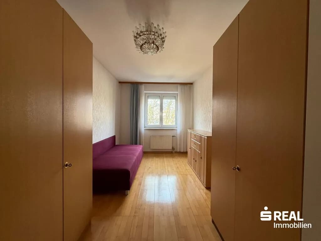 3-Zimmer-Wohnung kaufen in Linz – 78 m², € 215.000 – Bild 11 von 14