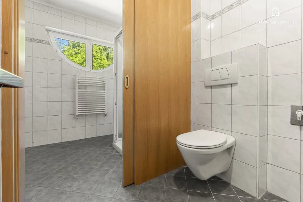 7-Zimmer-Haus kaufen in Klagenfurt – 238 m², € 1.300.000 – Bild 25 von 58