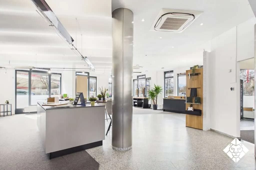 6-Zimmer-Gewerbeimmobilie kaufen in Schwaz – 232 m², € 659.000 – Bild 3 von 10