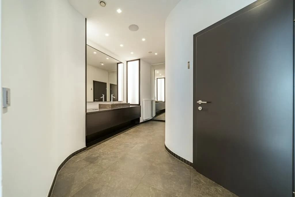 6-Zimmer-Gewerbeimmobilie mieten in Wien – 556 m², € 13.223 – Bild 9 von 21