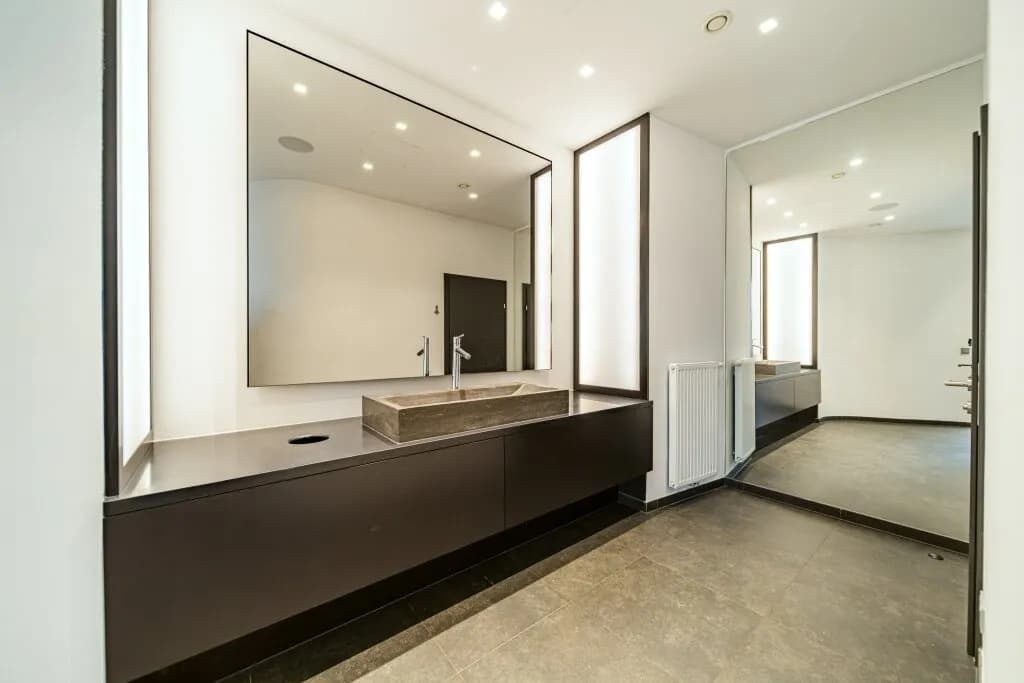 6-Zimmer-Gewerbeimmobilie mieten in Wien – 556 m², € 13.223 – Bild 10 von 21