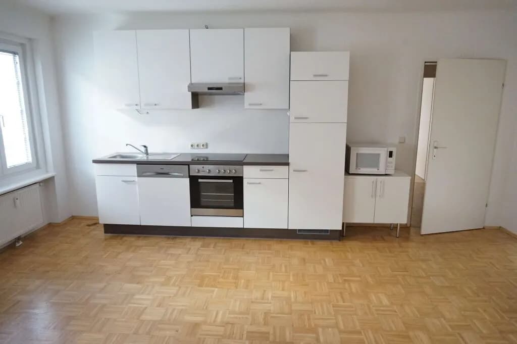 2-Zimmer-Wohnung mieten in Bruck-Mürzzuschlag – 64,83 m², € 635 – Bild 2 von 5