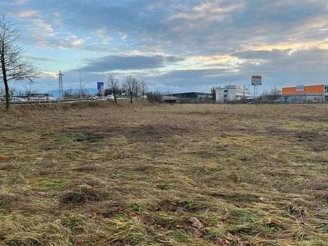 Grundstück mieten in Steyr-Land – 11 259 m² – Bild 2 von 6