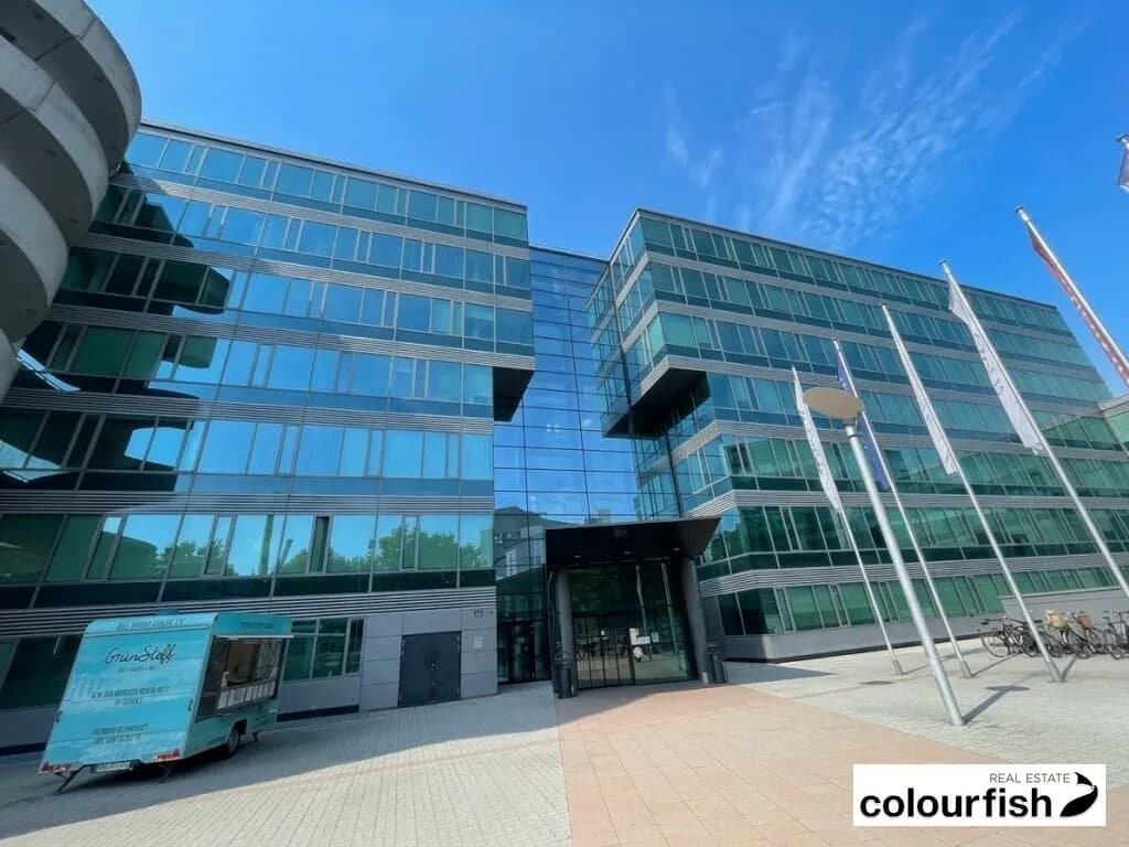 Gewerbeimmobilie mieten in Wien – 527 m², € 8.537