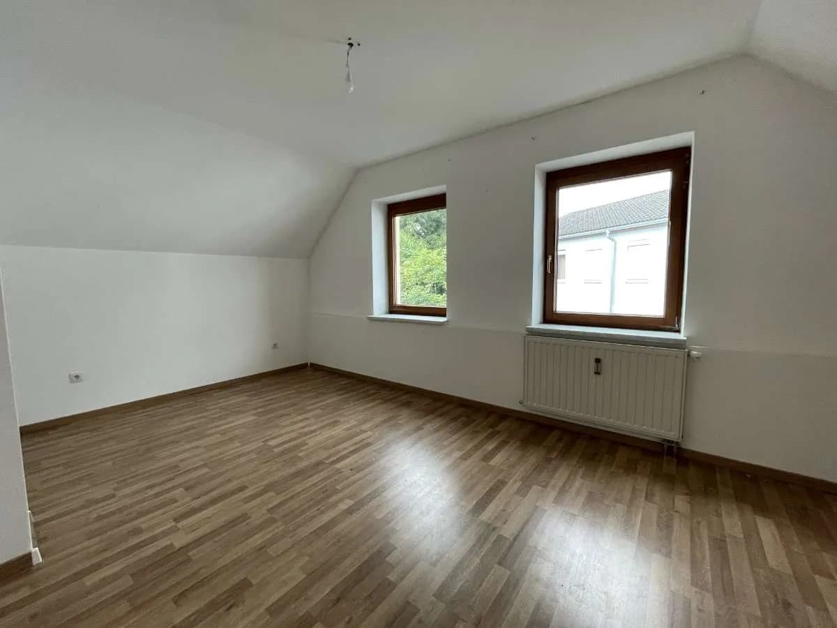 3-Zimmer-Wohnung mieten in Weiz – 80 m², € 628 – Bild 1 von 4