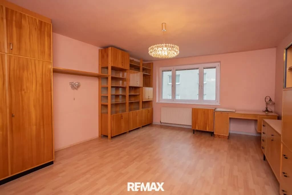 3-Zimmer-Wohnung kaufen in Wien – 91,02 m², € 230.000 – Bild 2 von 15