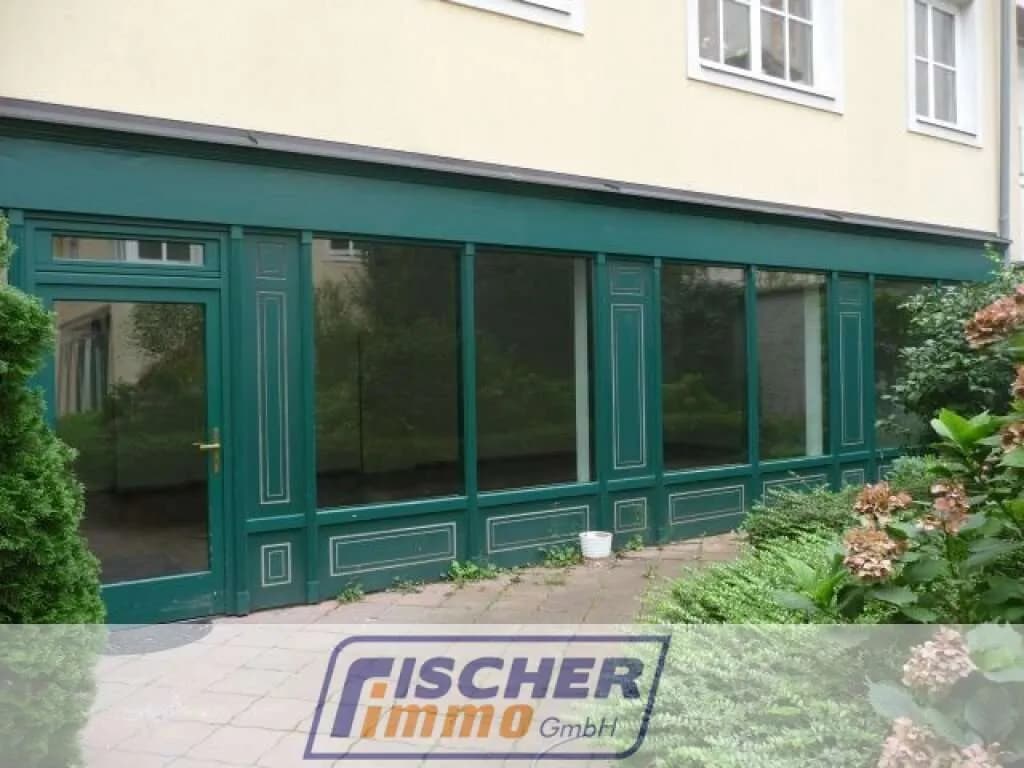 Gewerbeimmobilie mieten in Baden – 90,4 m², € 1.417 – Bild 1 von 6