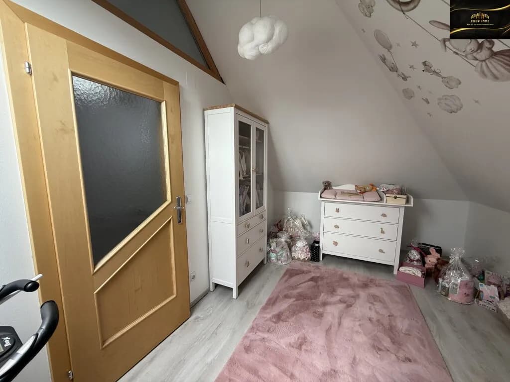 4-Zimmer-Wohnung kaufen in Neunkirchen – 120 m², € 215.000 – Bild 13 von 16