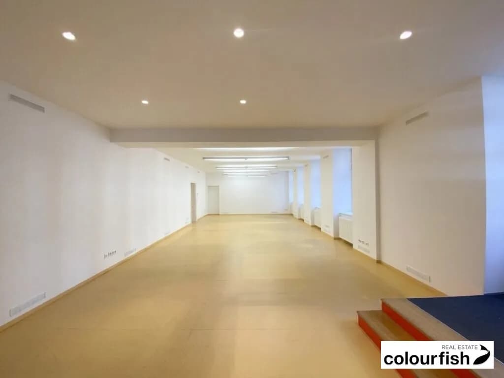 Gewerbeimmobilie mieten in Wien – 113 m², € 1.465