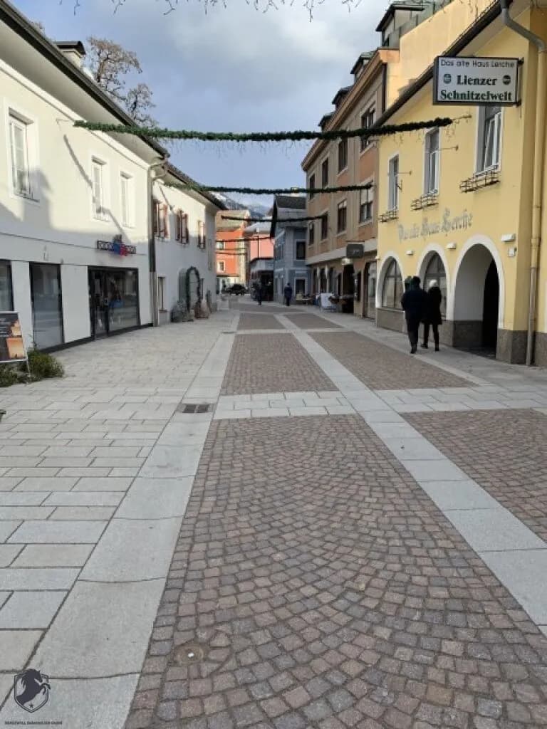 Gewerbeimmobilie kaufen in Lienz – 243,4 m², € 1.200.000 – Bild 27 von 32
