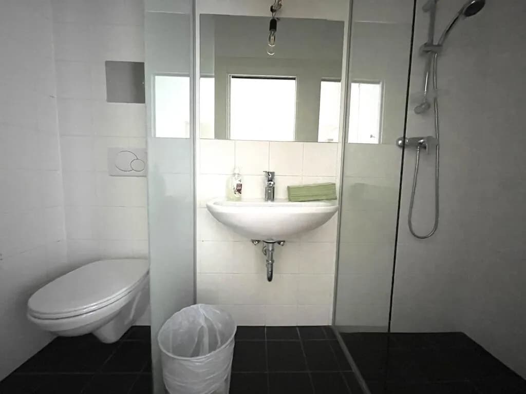 6-Zimmer-Gewerbeimmobilie mieten in Wien – 231 m², € 3.996 – Bild 16 von 20