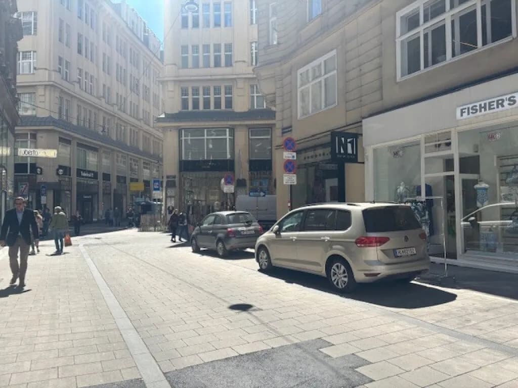 Gewerbeimmobilie mieten in Wien – 28 m², € 3.290 – Bild 2 von 2