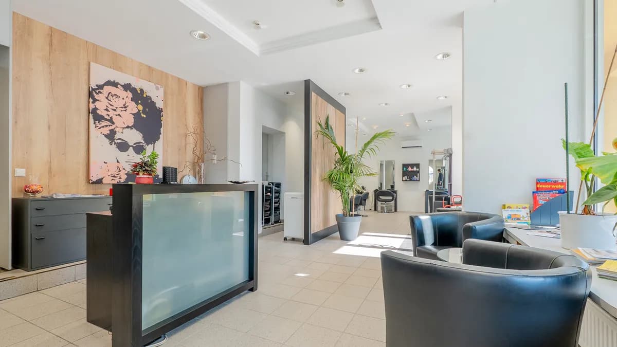 Immobilie kaufen in Vöcklabruck – 415 m², € 595.000 – Bild 4 von 24