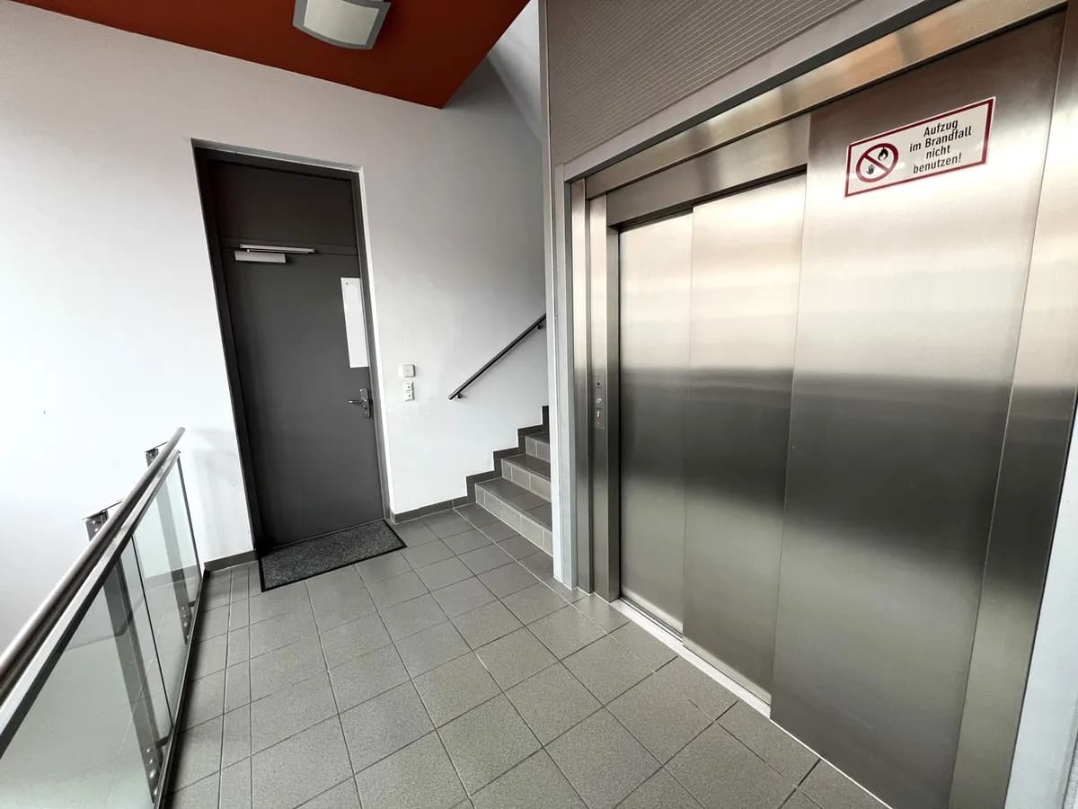 Gewerbeimmobilie mieten in Graz – 448 m², € 12 – Bild 3 von 5