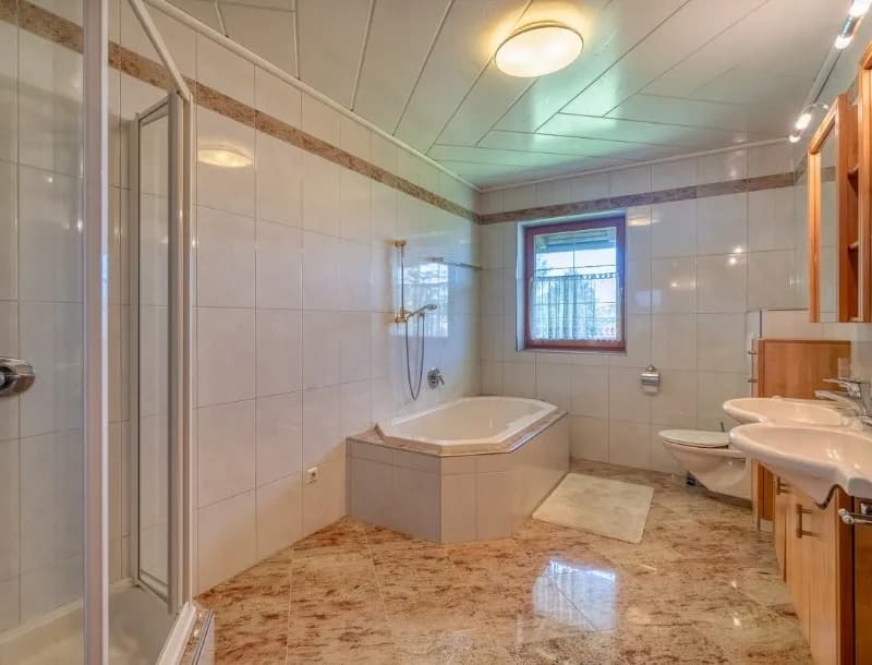 Haus kaufen in Braunau am Inn – 318 m², € 1.230.000 – Bild 9 von 10