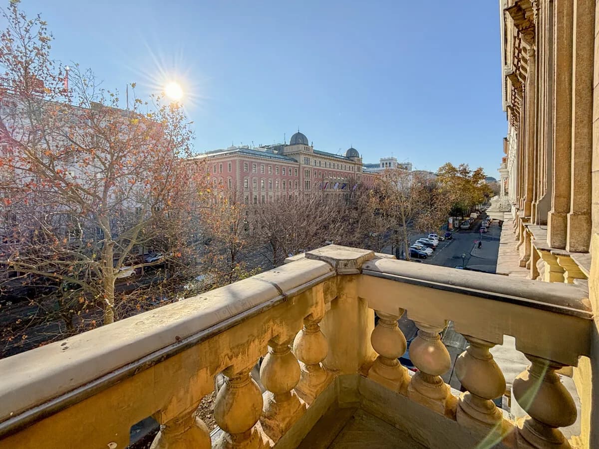 4-Zimmer-Wohnung mieten in Wien – 159,68 m², € 3.552 – Bild 1 von 18