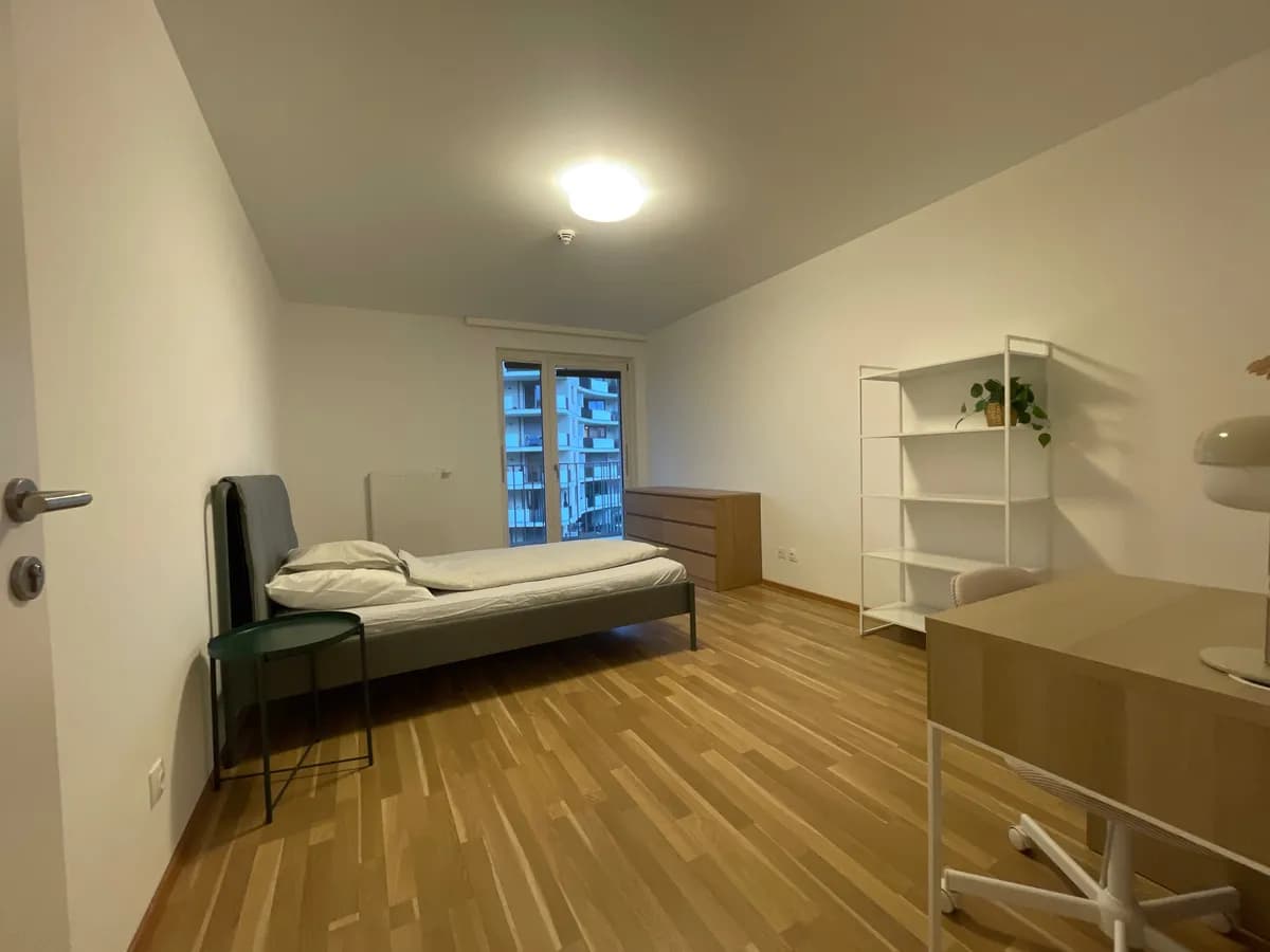 Wohnung mieten in Wien – 150,99 m², € 692