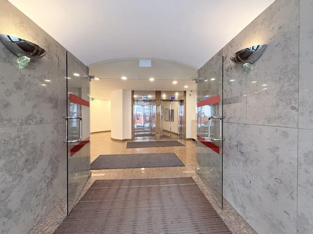 Gewerbeimmobilie mieten in Wien – 288 m², € 5.416 – Bild 3 von 12