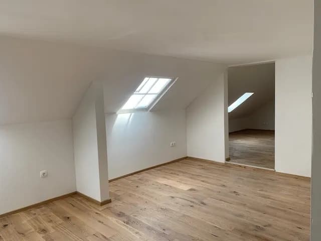 2-Zimmer-Wohnung mieten in Graz – 30 m², € 354 – Bild 3 von 18