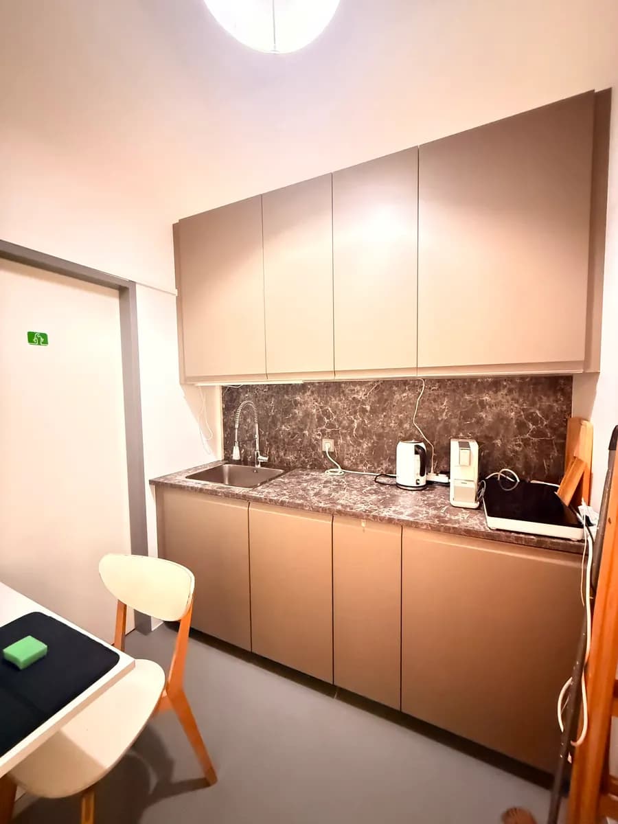 2-Zimmer-Gewerbeimmobilie mieten in Linz – 67 m², € 3.035 – Bild 6 von 7