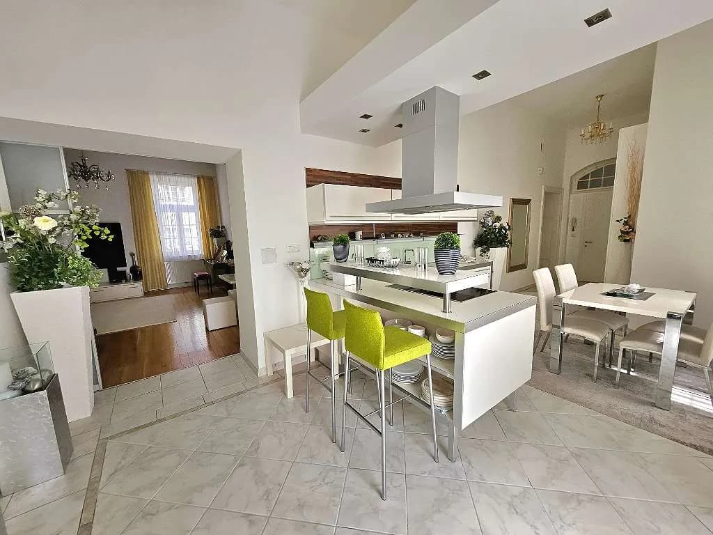3-Zimmer-Wohnung kaufen in Salzburg Stadt – 100 m², € 584.000 – Bild 2 von 18