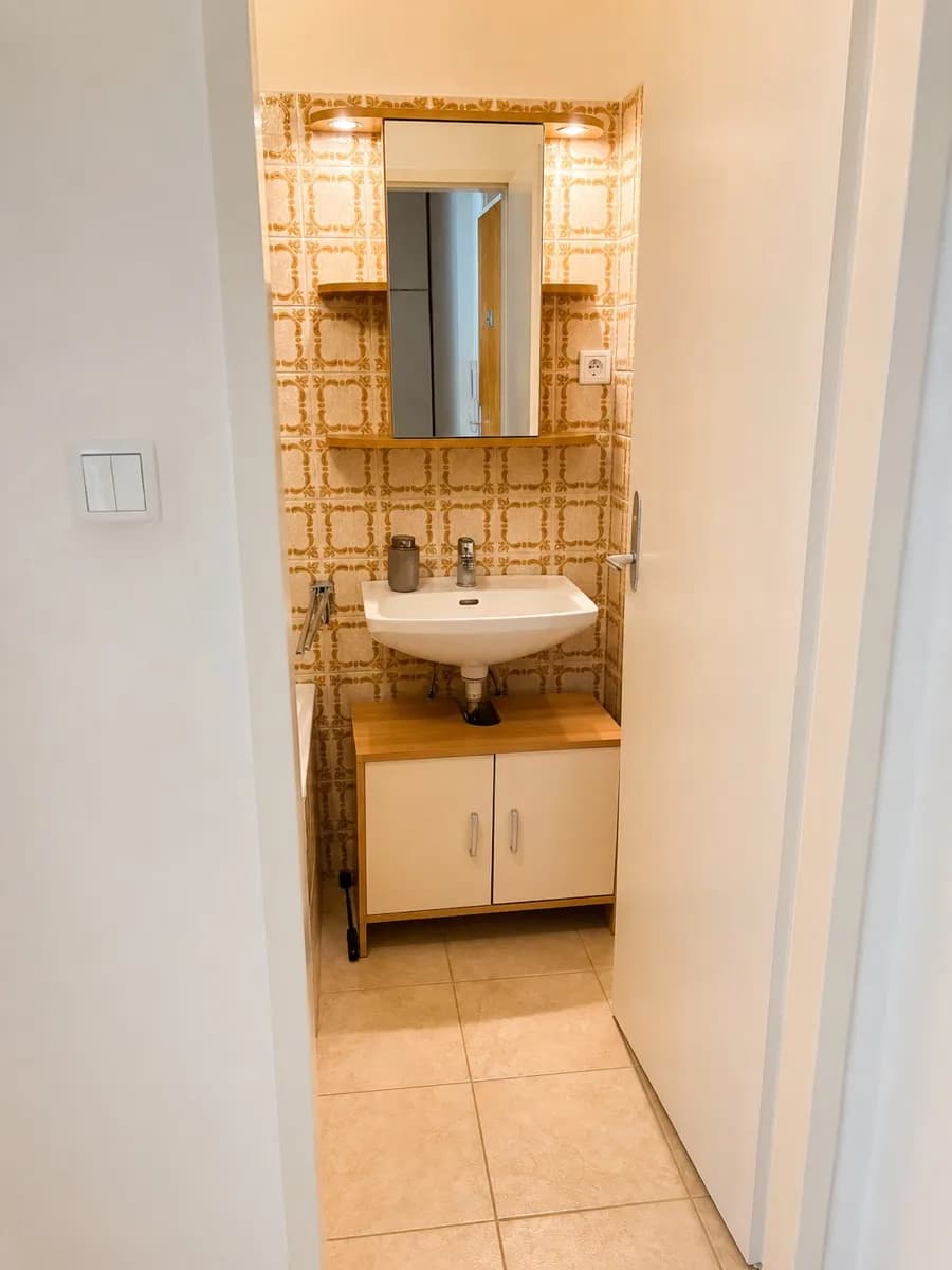 1-Zimmer-Wohnung mieten in Salzburg Stadt – 28 m², € 860 – Bild 9 von 18