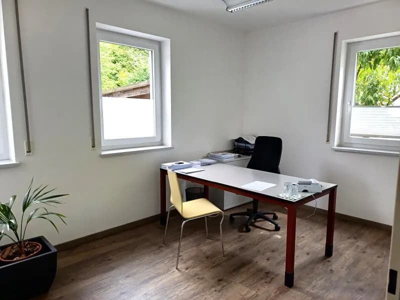3-Zimmer-Gewerbeimmobilie mieten in Linz – 95 m², € 1.390 – Bild 2 von 4