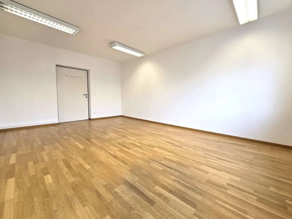 3-Zimmer-Gewerbeimmobilie mieten in Wien – 117 m², € 1.267 – Bild 9 von 14