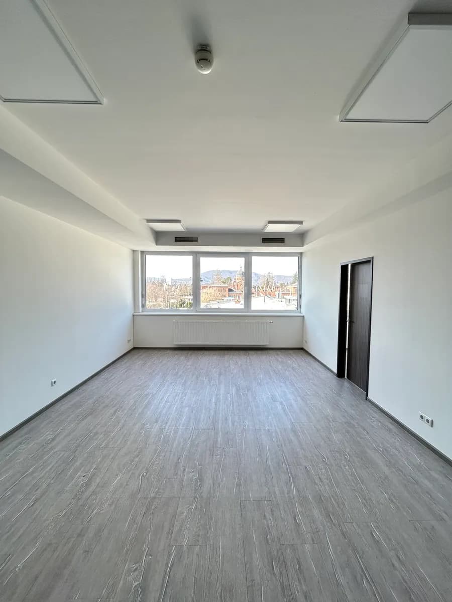 Gewerbeimmobilie mieten in Graz – 140 m², € 2.352 – Bild 5 von 6