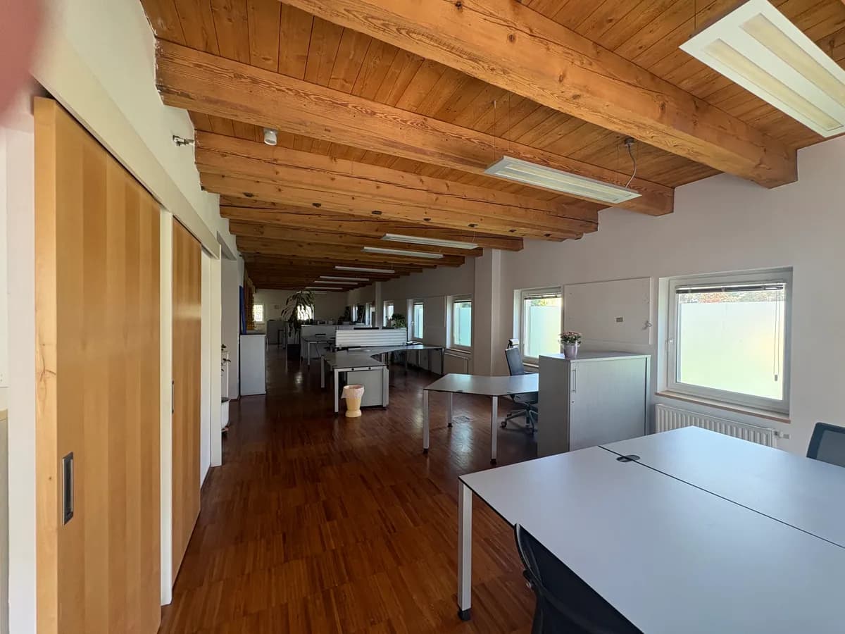 Gewerbeimmobilie mieten in Linz – 33 m², € 1.020 – Bild 5 von 7