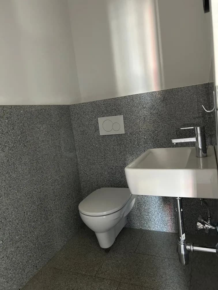 2-Zimmer-Gewerbeimmobilie mieten in Graz-Umgebung – 125 m², € 1.525 – Bild 9 von 14