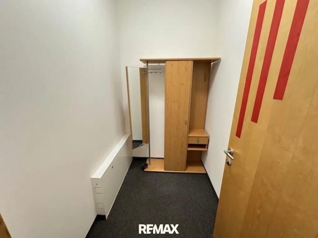 Immobilie mieten in Bruck-Mürzzuschlag – 2 142 m², € 12.000 – Bild 11 von 26