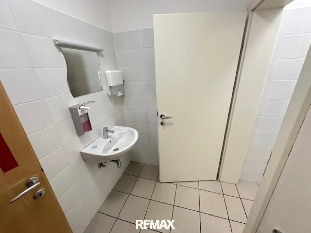 Immobilie mieten in Bruck-Mürzzuschlag – 2 142 m², € 12.000 – Bild 13 von 26