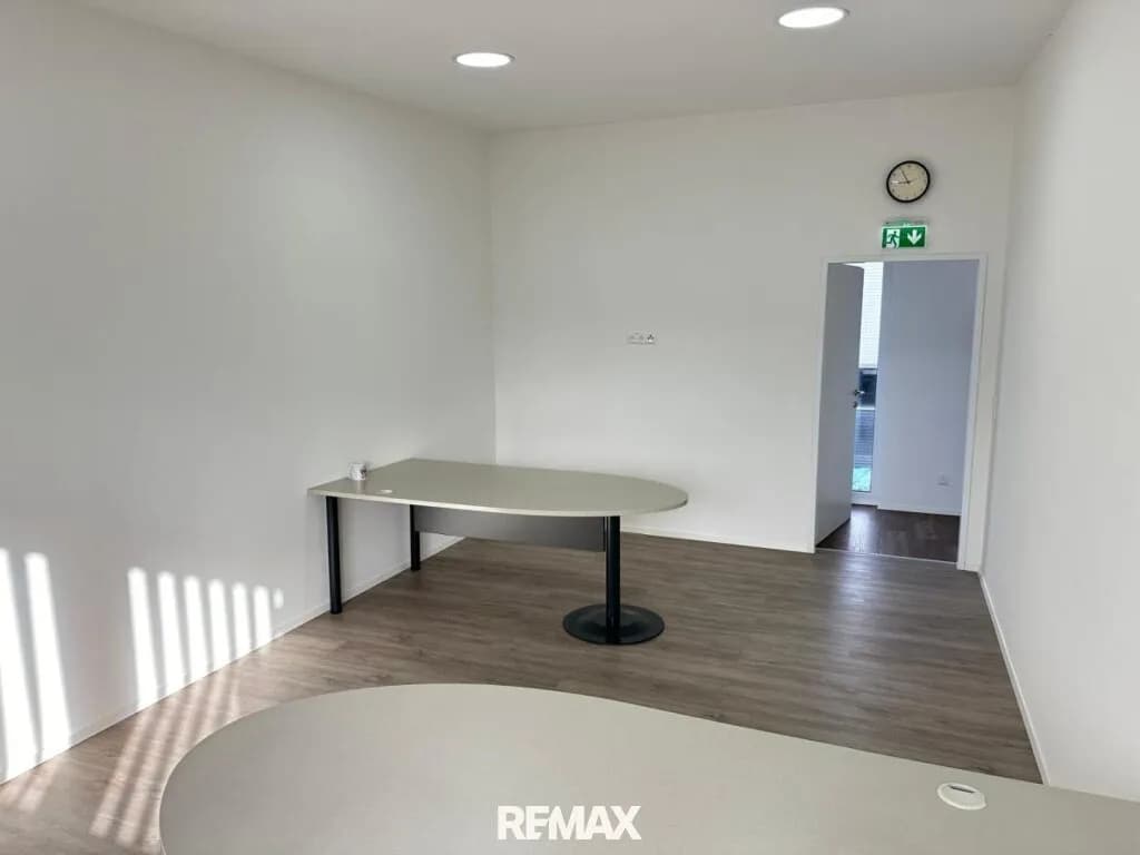 1-Zimmer-Gewerbeimmobilie mieten in Leibnitz – 23 m², € 500 – Bild 3 von 10