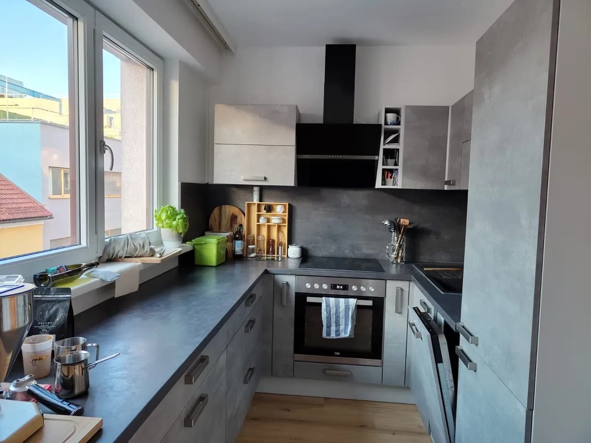 4-Zimmer-Wohnung mieten in Linz – 108 m², € 1.280 – Bild 1 von 14