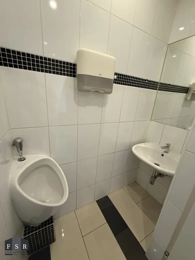 4-Zimmer-Gewerbeimmobilie kaufen in Wien – 135 m², € 410.000 – Bild 10 von 14