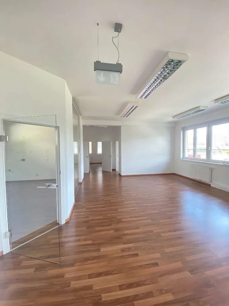 Gewerbeimmobilie mieten in Graz-Umgebung – 195 m², € 3.044
